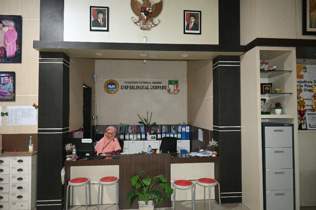 Kantor & Adminsitrasi